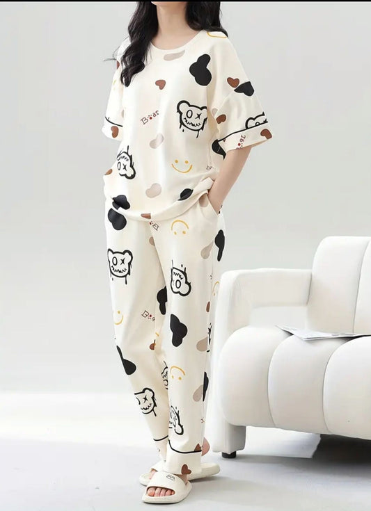 Off white bear printed ladies night suit fabric soft cotton jersey