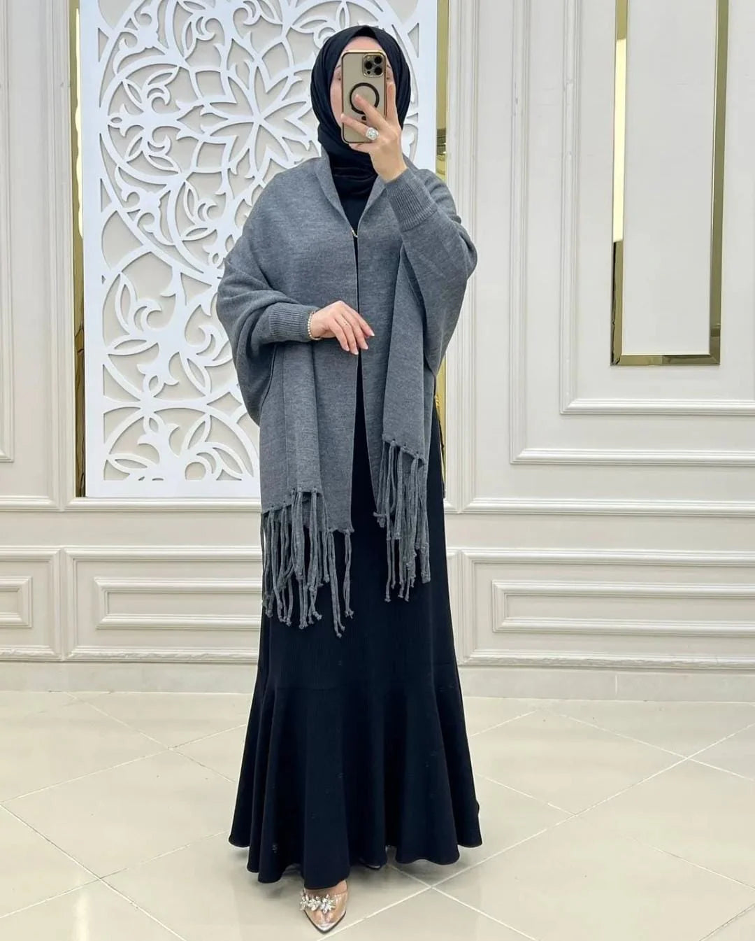 Women's Bat-Wing Style Printed Fleece Shawl. (A&S )