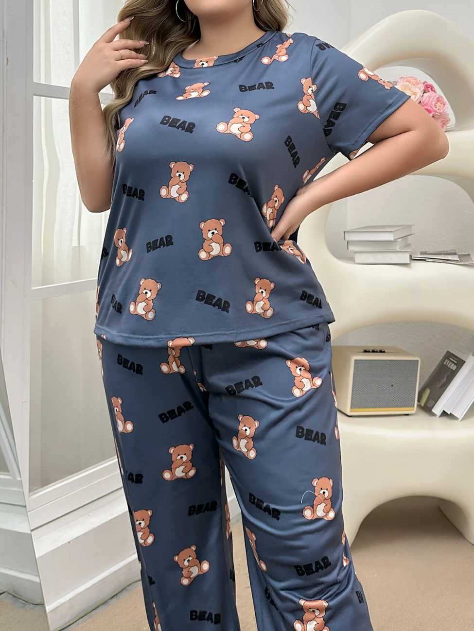 GRAY COZY BEAR HUG