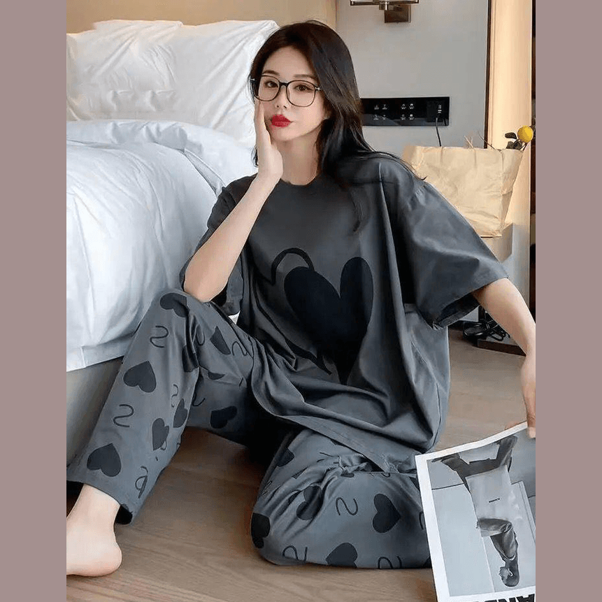 Gray double heart half sleeve night suit