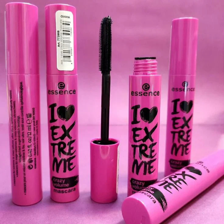 Essence I Love Extreme Crazy Volume Mascara – Black