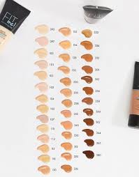 Fit Me Matte  Poreless Foundation Tube