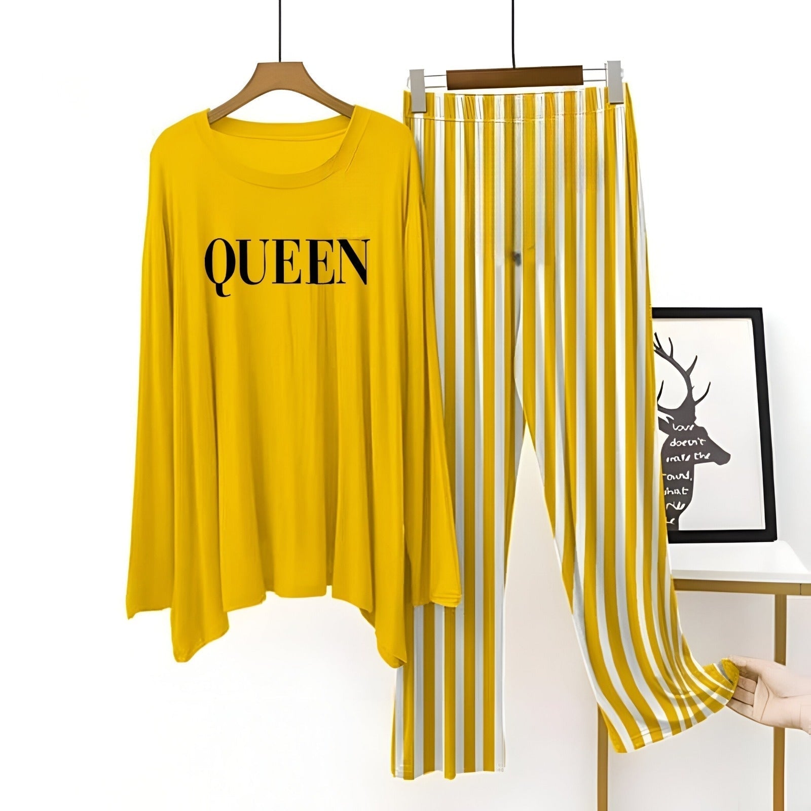 Yellow Lining Finger Love Printed Nightwear Full Sleeve